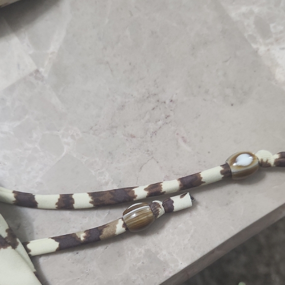 Wild Patterned Women's Hairband - Picture 3 of 4